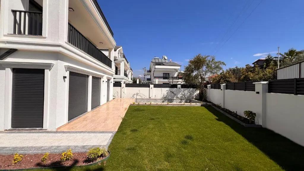 Villa in Babatasi